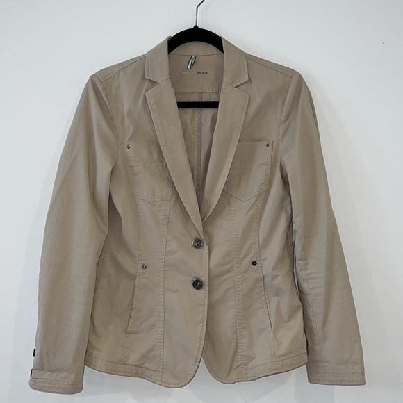 MARCCAIN Clay Single Breasted 2 button closure Lapel Colar Blazer size 8 - Picture 3 of 16